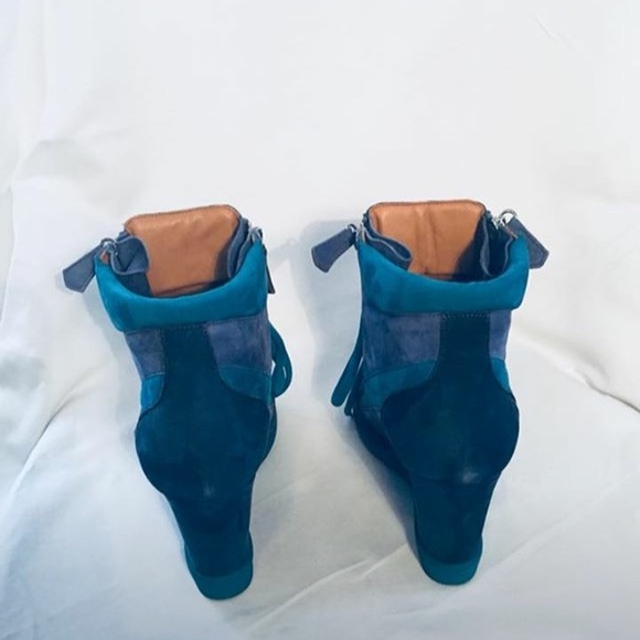 NWOT Nando Muzi Designer Suede Wedge Heels - Picture 4 of 5